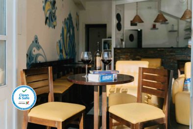 happy-porto-hostel-porto-hostels-porto-bar