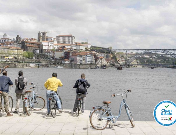 happy-porto-hostel-porto-hostels-porto-ribeira