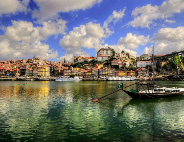 happy-porto-hostel-porto-hostels-porto-ribeira